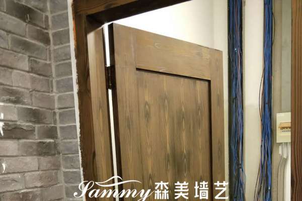 安徽省合肥市保利廣場室內仿木紋漆施工