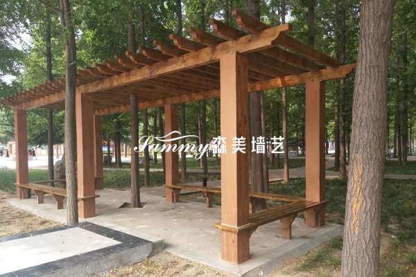 河南濮陽華龍區(qū)中原綠色莊園景區(qū)混凝土長(zhǎng)廊木