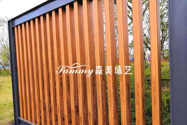 阜陽市經(jīng)濟開發(fā)區(qū)名仕豪園鋼構(gòu)廊架項目