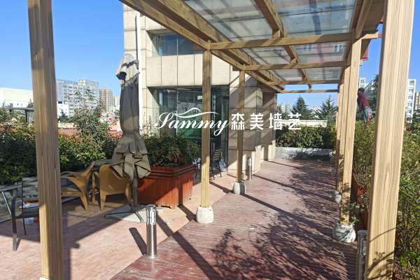 西安電子二路61A號群力大廈鋼構(gòu)廊架項目
